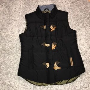 Legendary Whitetails puffer vest